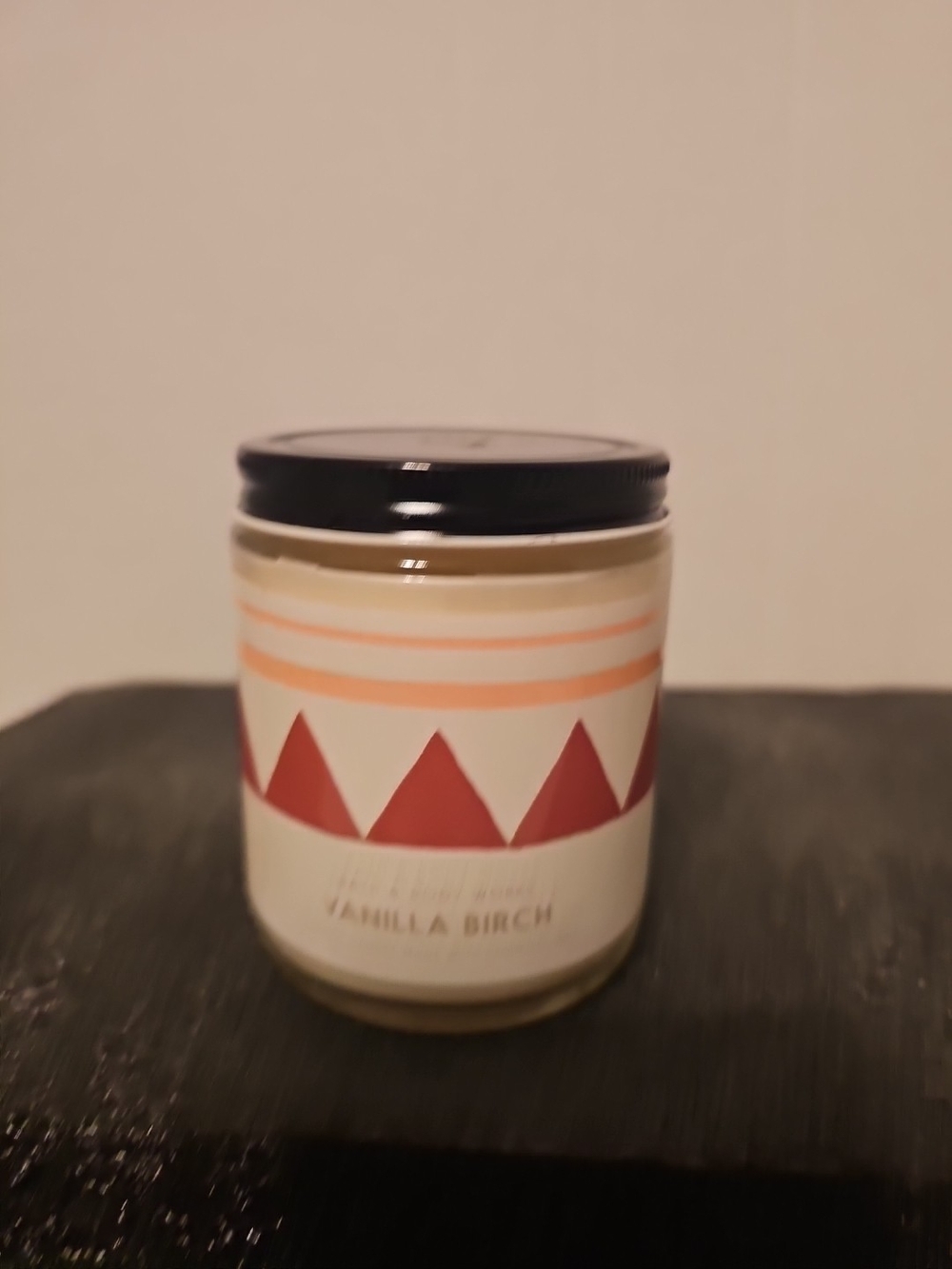 Bath & Body Works Jar Candle - White, Red & Peach Accents 7 Oz